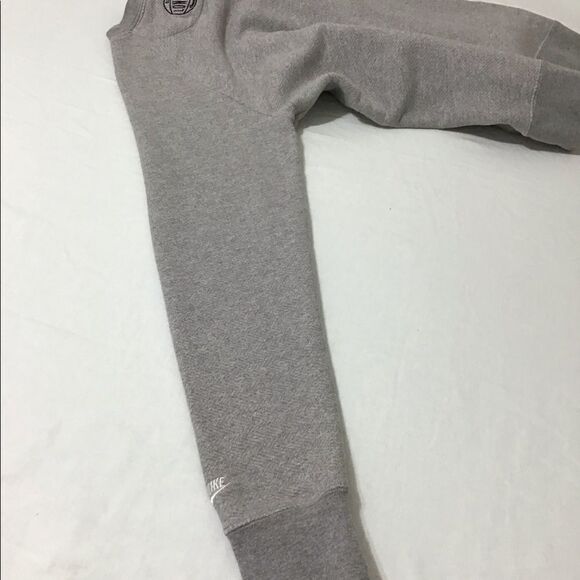 Nike XX Crewneck (2020) USA DC LONDON Sweatshirt Good Condition Size Medium - Picture 7 of 16